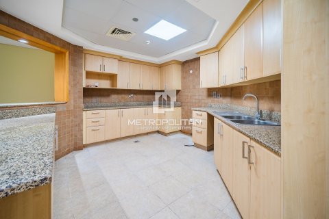 Huoneisto Palm Jumeirah, Dubai, Arabiemiraatit 3 makuuhuonetta, 204 m2 № 664764 - kuva 5