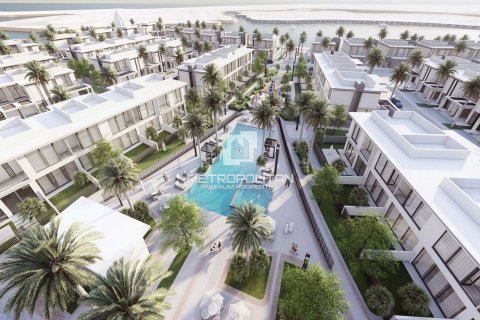Řadový dům v Al Hamra Village, Ras Al Khaimah, SAE 2 ložnice, 131 m² Č.: 664767 - fotografie 11