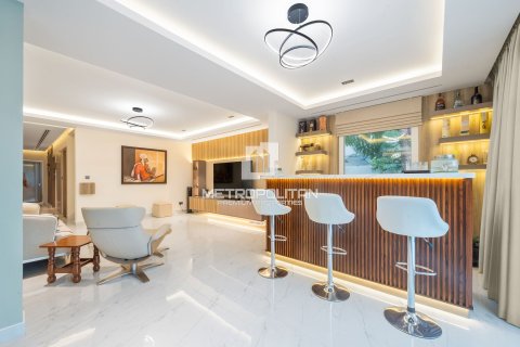 阿联酋 Dubai Meadows 待租 : 3 卧, 348 平方米 , 编号664765 - 照片 1