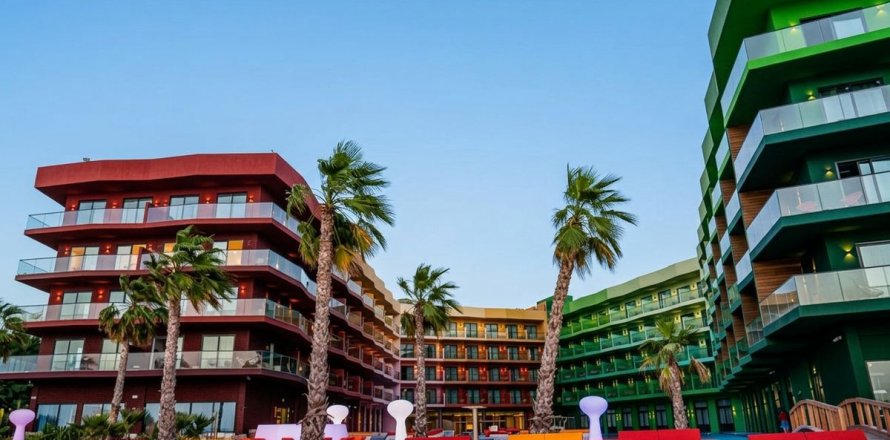 Apartamento en The World Islands, Dubai, EAU 30.4 m² № 713550
