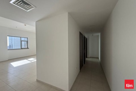 Apartment in Business Bay, Dubai, UAE 1 bedroom, 120.8 sq.m. № 711724 - photo 5