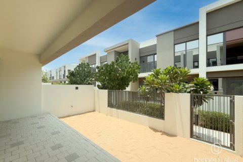 Villa uthyres i Dubai, UAE 4 sovrum, 220 kvm Nr. 669255 - fotografi 19