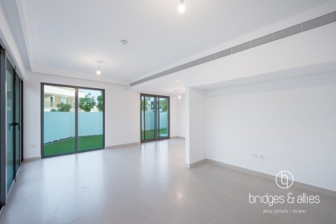 Vila di Dubai, UAE 4 bilik tidur, 271.3 meter persegi № 669254 - foto 3