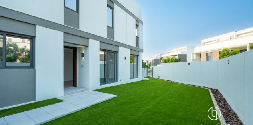 Vila di Dubai, UAE 4 bilik tidur, 271.3 meter persegi № 669254