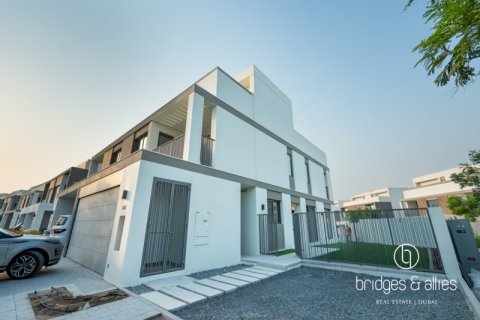 Vila di Dubai, UAE 4 bilik tidur, 271.3 meter persegi № 669254 - foto 20