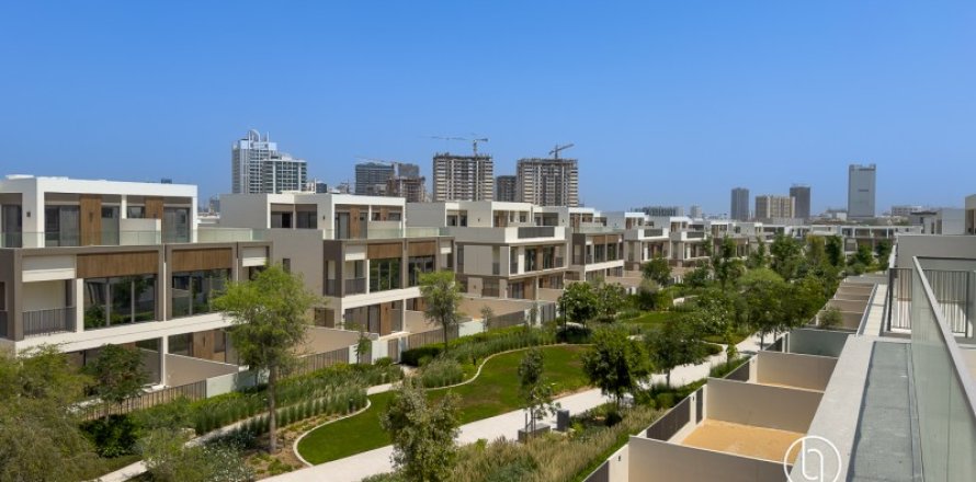 Villa i Dubai, UAE 4 sovrum, 308.3 kvm Nr. 669252