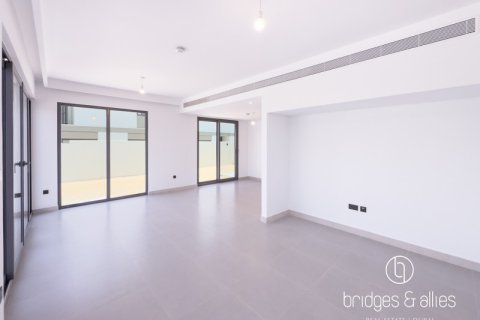 Villa uthyres i Dubai, UAE 4 sovrum, 308.3 kvm Nr. 669252 - fotografi 2