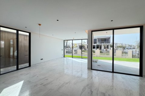 Снять в аренду виллу в Дубай, ОАЭ 5 спален, 577.4м2, № 669256 - фото 6