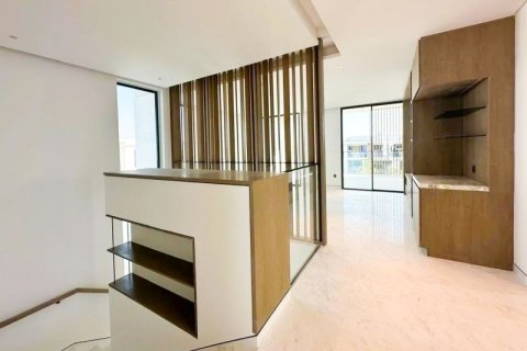 Снять в аренду виллу в Дубай, ОАЭ 5 спален, 577.4м2, № 669256 - фото 22