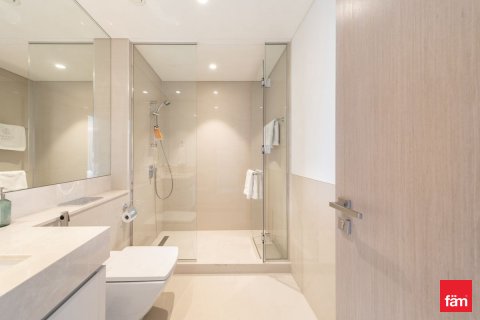 Apartmen di Dubai, UAE 2 bilik tidur, 112.8 meter persegi № 708425 - foto 11