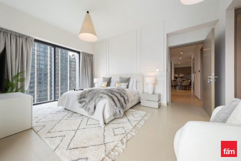 Apartmen di Dubai, UAE 2 bilik tidur, 112.8 meter persegi № 708425 - foto 3
