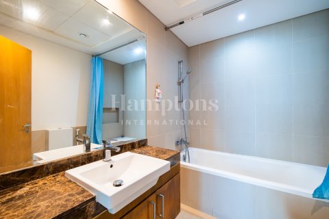 Huoneisto The Views, Dubai, Arabiemiraatit 3 makuuhuonetta, 153.56865900 m2 № 651612 - kuva 20