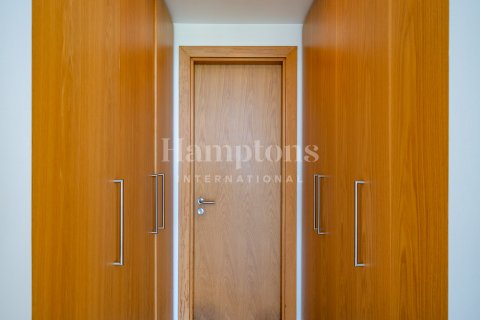 Huoneisto The Views, Dubai, Arabiemiraatit 3 makuuhuonetta, 153.56865900 m2 № 651612 - kuva 18