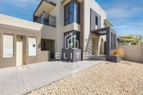 Villa til leie i Dubai Hills Estate, Dubai, Emiratene 5 soverom Nr. 659388 - Foto 1