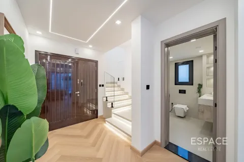 Villa til salgs i Jumeirah Village Triangle, Dubai, Emiratene 2 soverom, 251 kvm Nr. 661017 - Foto 15