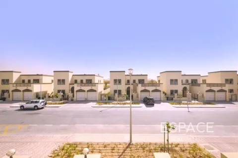 Villa zum Verkauf in Jumeirah Park, Dubai, VAE 4 Schlafzimmer, 403 m2 Nr. 661019 - Foto 13