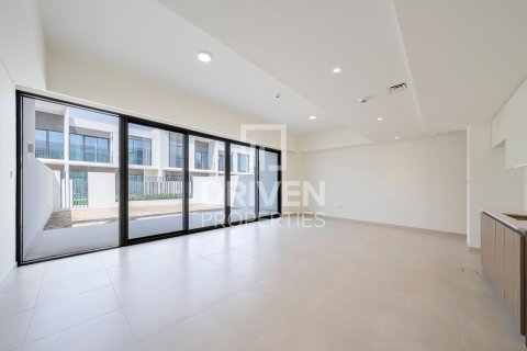 Řadový dům v The Valley, Dubai, SAE 3 ložnice, 192 m² Č.: 654911 - fotografie 9