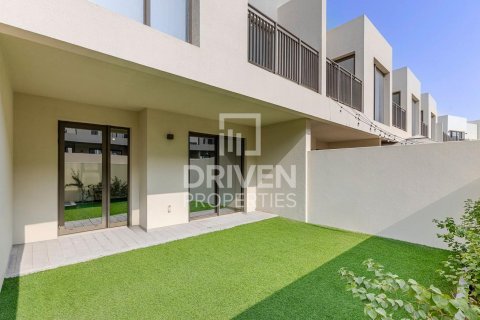 Townhouse sa Dubai South (Dubai World Central), Dubai, UAE 3 silid-tulugan, 185 sq.m. № 654432 - larawan 1