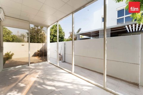 Üürile anda ridamaja asukohaga Dubai, AÜE: 4 magamistoaga, 263.6 m² Nr 708477 - pilt 7