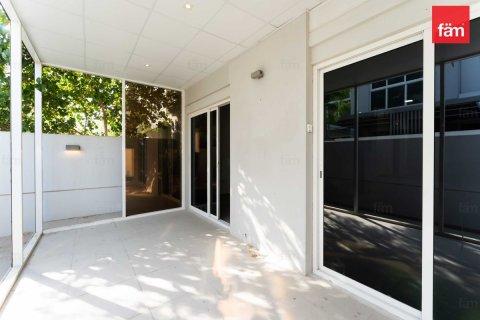 Üürile anda ridamaja asukohaga Dubai, AÜE: 4 magamistoaga, 263.6 m² Nr 708477 - pilt 29