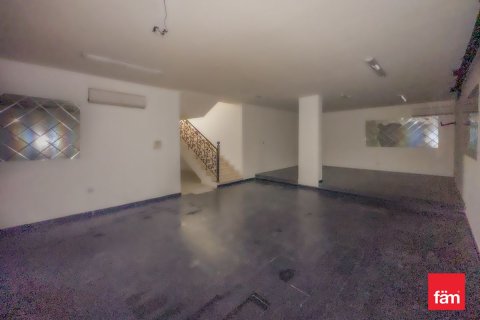 Vila u gradu Dubai, UAE 6 spavaće sobe, 555 m2 Br. 706121 - Slika 13