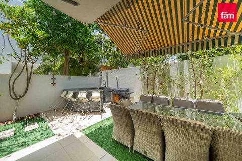 Villa itt: Dubai, EAE, 6 hálószoba, 404.9 m², azonosító: 714292 - fénykép 20