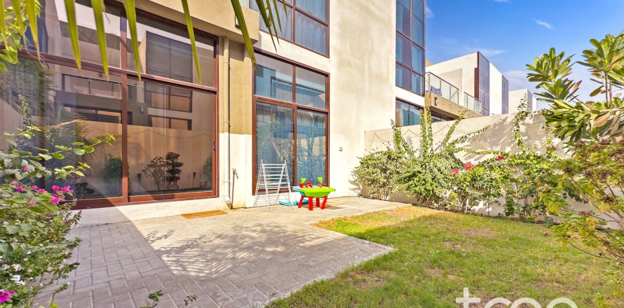 טאונהאוס ב Mohammed Bin Rashid City, Dubai, איחוד האמירויות 3 חדרי שינה, 187.2 מ"ר מספר 733804