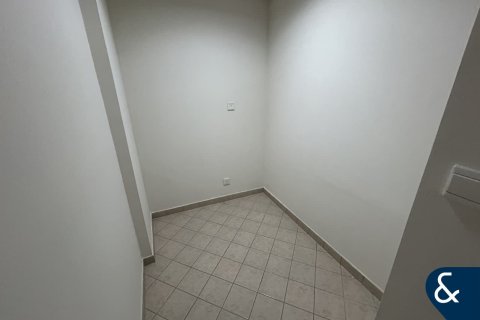 Apartman u gradu Motor City, Dubai, UAE 3 spavaće sobe, 224 m2 Br. 670885 - Slika 14