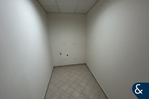 Apartman u gradu Motor City, Dubai, UAE 3 spavaće sobe, 224 m2 Br. 670885 - Slika 17