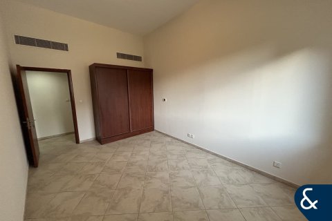Apartman u gradu Motor City, Dubai, UAE 3 spavaće sobe, 224 m2 Br. 670885 - Slika 10