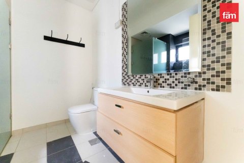 Villetta a schiera in affitto a Dubai, EAU 3 camere da letto, 253 mq. № 655789 - foto 15