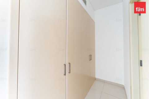 Villetta a schiera in affitto a Dubai, EAU 3 camere da letto, 253 mq. № 655789 - foto 14