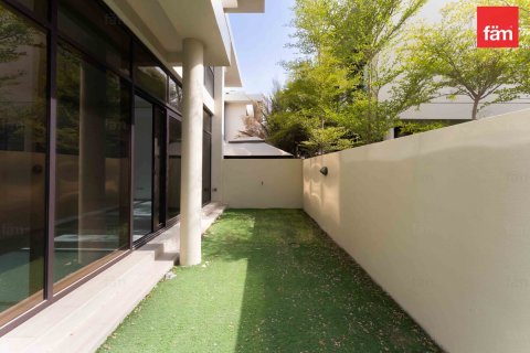 Villetta a schiera in affitto a Dubai, EAU 3 camere da letto, 253 mq. № 655789 - foto 13