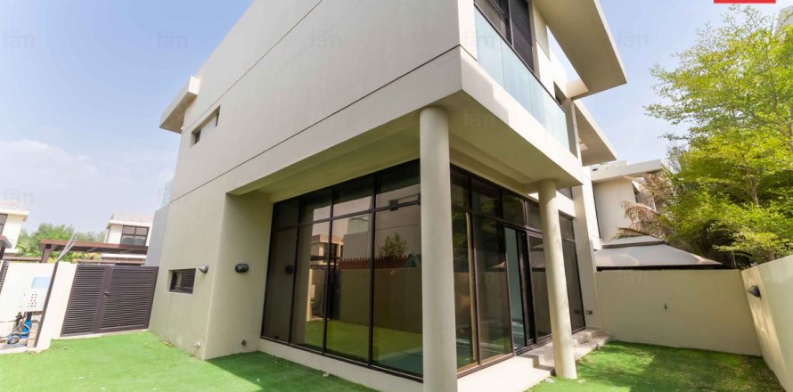 Villetta a schiera a Dubai, EAU 3 camere da letto, 253 mq. № 655789