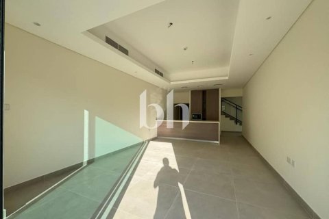 Māja Al Rahmaniya, Sharjahjā, AAE 3 istabas, 251 m2 Nr. 642656 - attēls 5