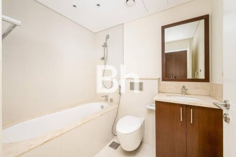 Apartamento en alquiler en Downtown Dubai (Downtown Burj Dubai), Dubai, EAU 1 dormitorio, 74 m2 № 642652 - foto 2