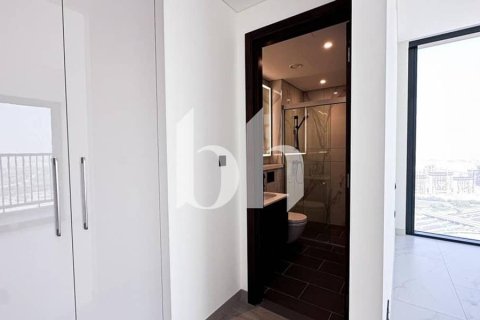 Apartment in Dubai, UAE 3 bedrooms, 146 sq.m. № 642653 - photo 18