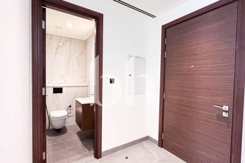 Apartment in Dubai, UAE 3 bedrooms, 146 sq.m. № 642653 - photo 7