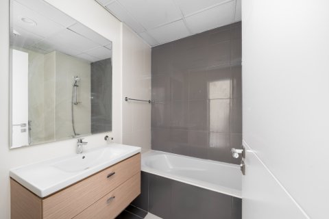 Townhouse til salg i Dubai, UAE 3 soveværelser, 151.8 kvm № 749160 - foto 15