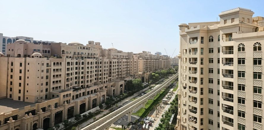 Palm Jumeirah, Dubai, UAE의 아파트 침실 2개, 144.07제곱미터 번호 749145