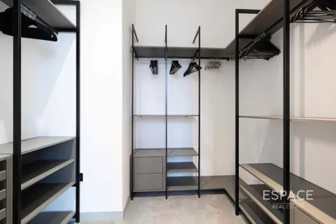 Střešní byt v Palm Jumeirah, Dubai, SAE 3 ložnice, 493 m² Č.: 650072 - fotografie 11