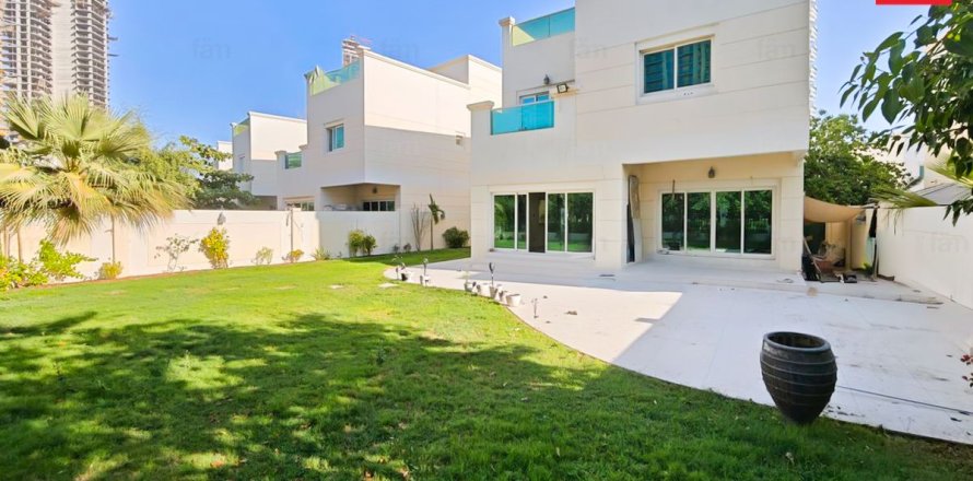 Vila v Dubai, SAE 4 ložnice, 501.5 m² Č.: 715407