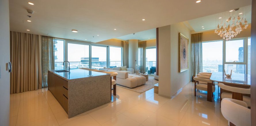 Korter asukohaga Dubai Harbour, AÜE: 4 magamistoaga, 363.7 m² Nr 715399