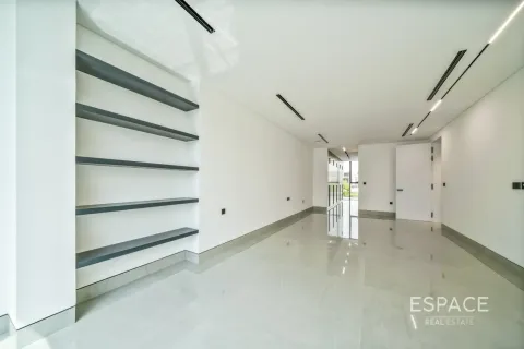 Villa in Jumeirah Park, Dubai, UAE 5 bedrooms, 481 sq.m. № 738375 - photo 14