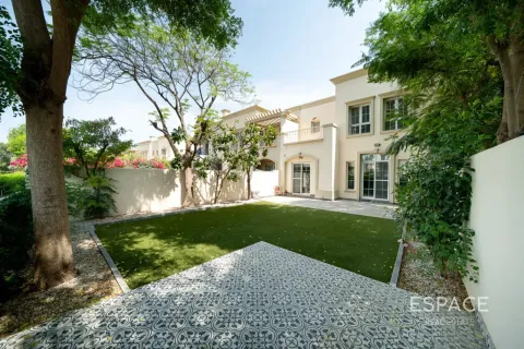 Vila v The Springs, Dubai, SAE 3 spálne, 228 m2 č. 738372 - Fotografia 19