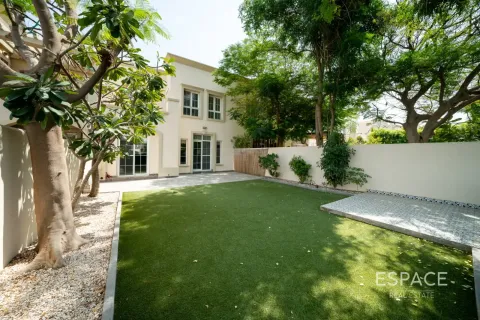 Vila v The Springs, Dubai, SAE 3 spálne, 228 m2 č. 738372 - Fotografia 18