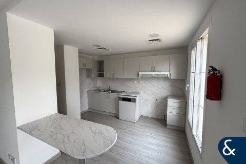 Huvila The Springs, Dubai, Arabiemiraatit 2 makuuhuonetta, 207 m2 № 688888 - kuva 2