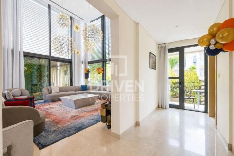 Villa til salg i Mohammed Bin Rashid City, Dubai, UAE 5 soveværelser, 745.83 kvm № 755852 - foto 9