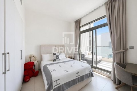 Vila u Arabian Ranches 2, Dubai, UAE 4 spavaćih soba, 271.37 m2 Br. 755855 - fotografija 13