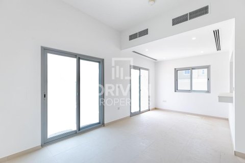 Vilă de vânzare în Dubai Land, Dubai, EAU 4 dormitoare, 330.36 mp.  №755856 - poză 4